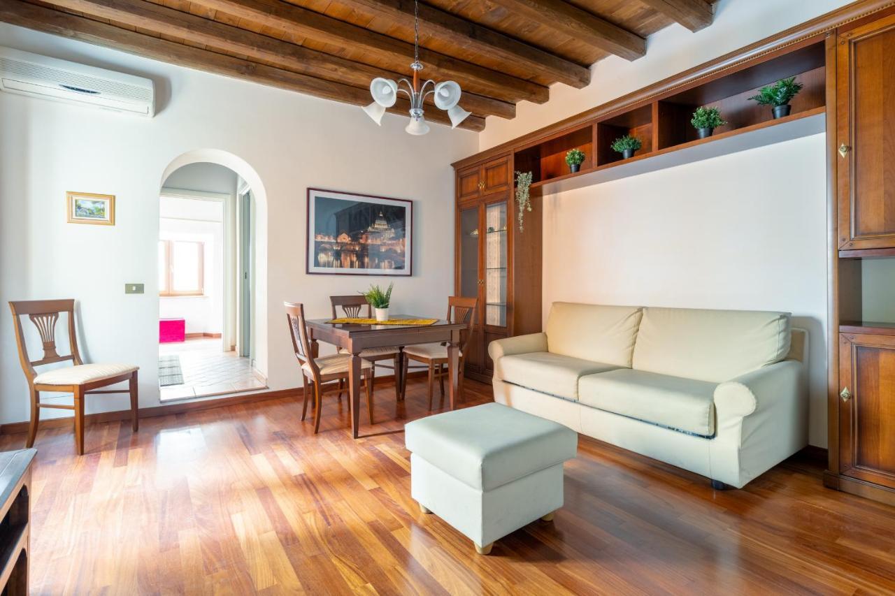 Vg Trevi Fountain 5 Stelle Elegant Apartment Rom Exterior foto